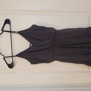 Francescas Elegant Black V-Neck Dress